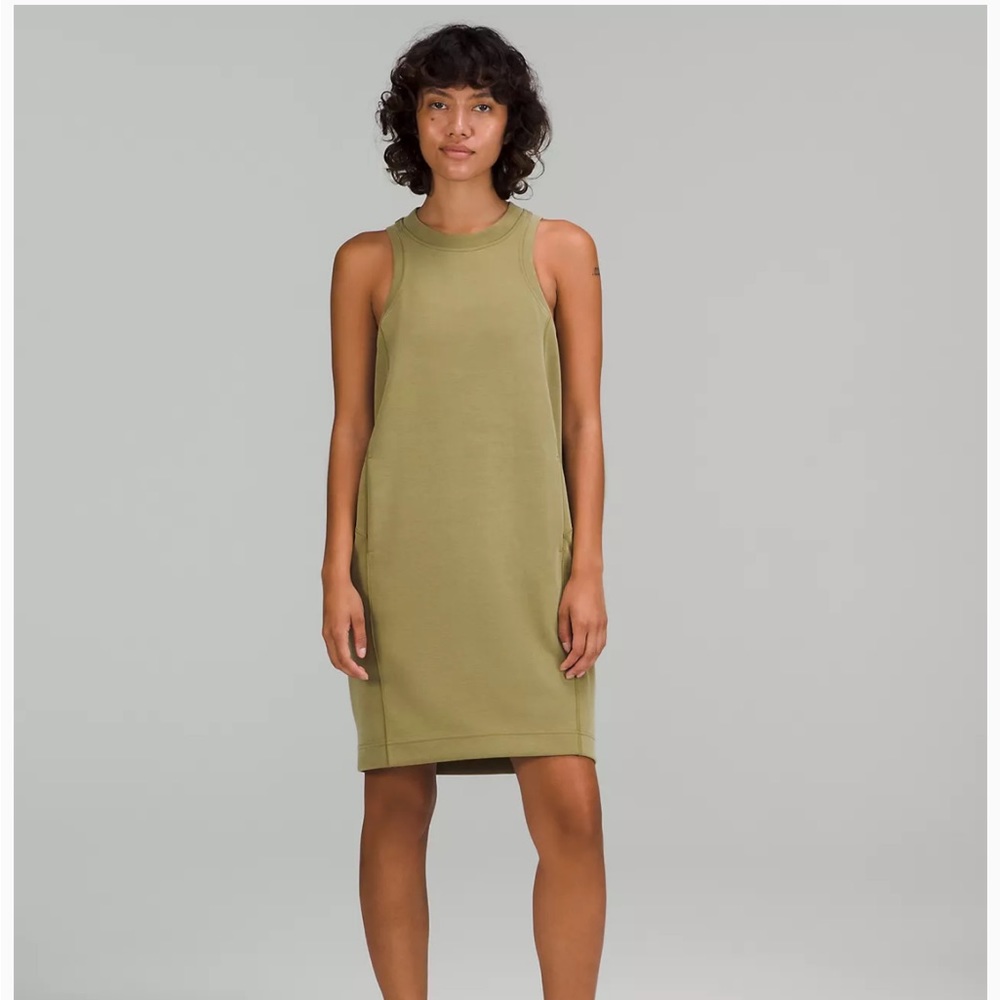 Lululemon Softstreme Back in Action Dress Size 6